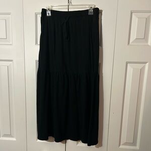 GAP Black Tiered Maxi Skirt for Casual Occasions